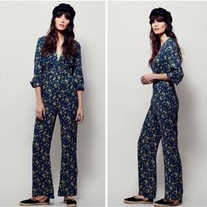 FREE PEOPLE Floral V-Neck Some Like It Hot Jumpsuit  in Midnight Size 2